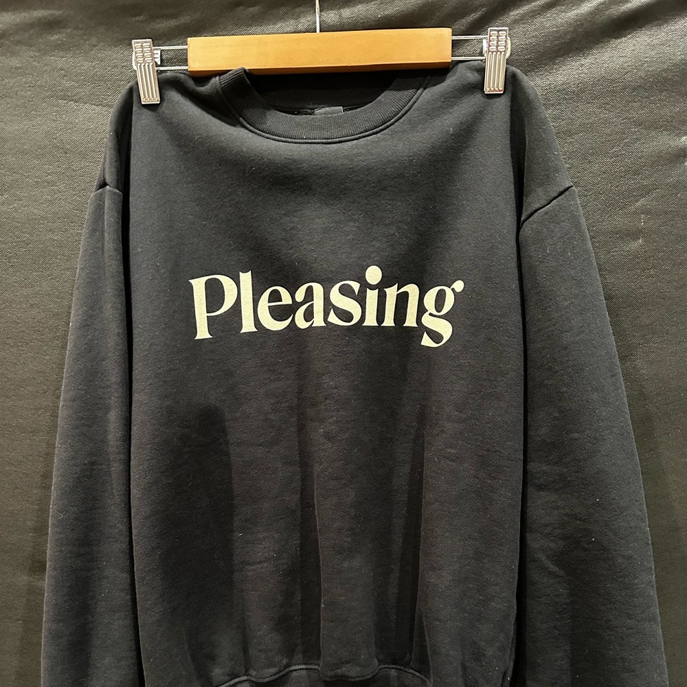 Pleasing Crewneck Sweatshirt